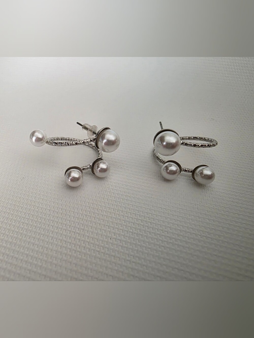 Silver Pearl Cluster Ear Crawler Earrings